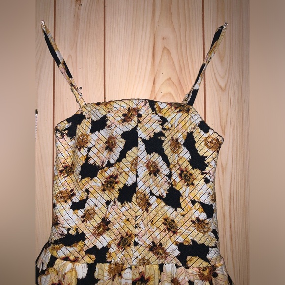 Maurice’s sunflower jumpsuit-small - Picture 3 of 10